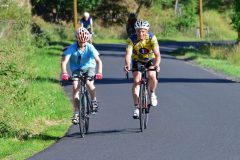 La Gergovienne : cyclotouristes dans la montée de Cournols