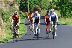 La Gergovienne : cyclotouriste dans la montée de Cournols